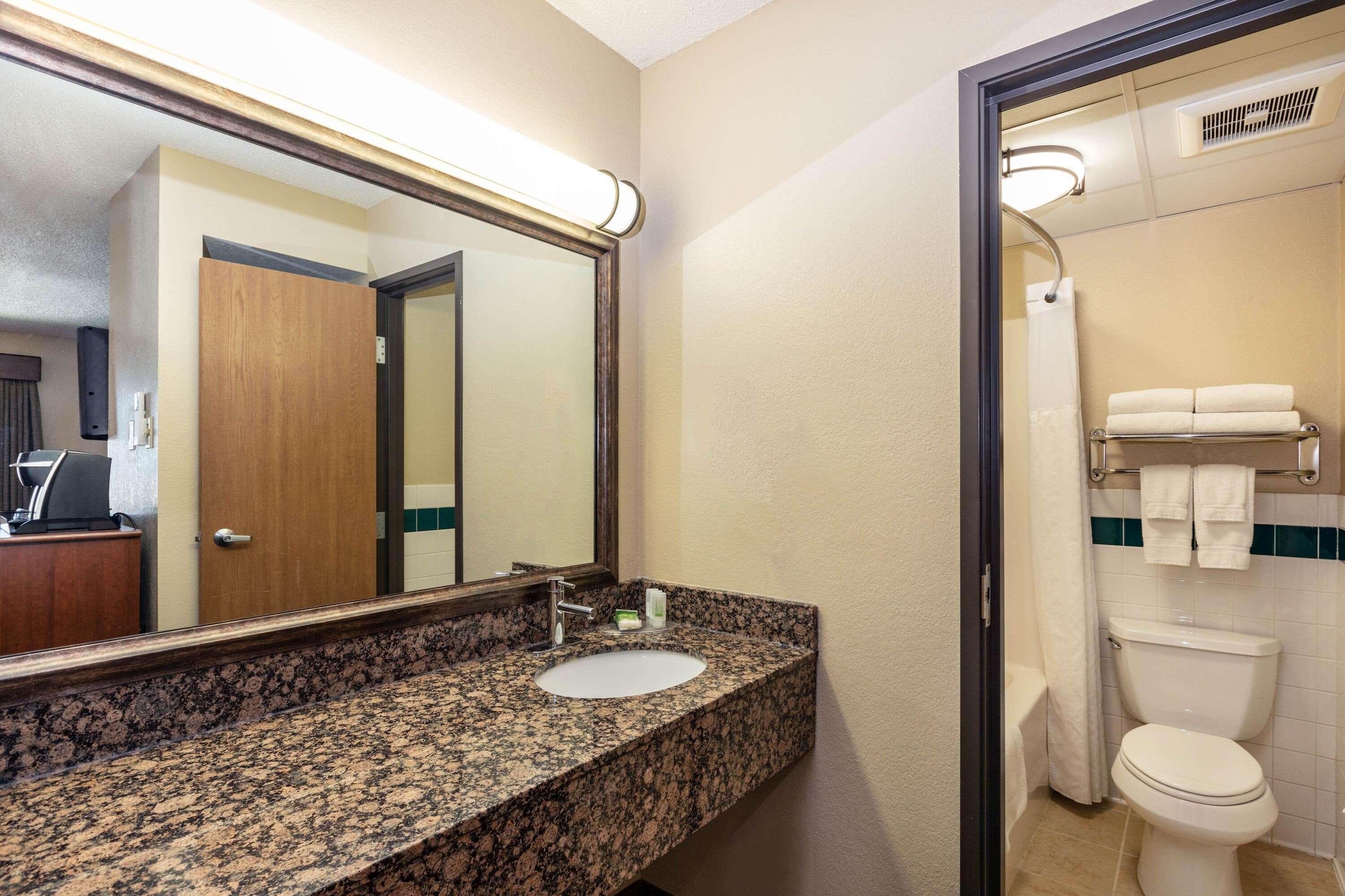 Americinn By Wyndham Roseau Luaran gambar